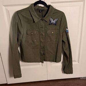 Romeo & Juliet Couture Olive Green Cropped Jean Jacket with Butterfly Patch